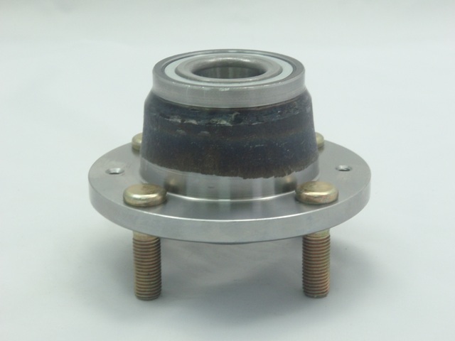Rear Hub Mitsubishi Carisma GDI 95-, Carisma 99-, Space Star 98- +ABS