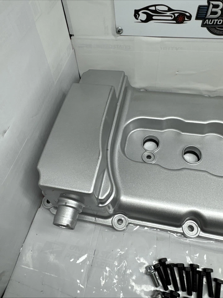 VOLKSWAGEN PASSAT 2006-2018 CUBIERTA VÁLVULA MOTOR NUEVA Foto 3 de 4