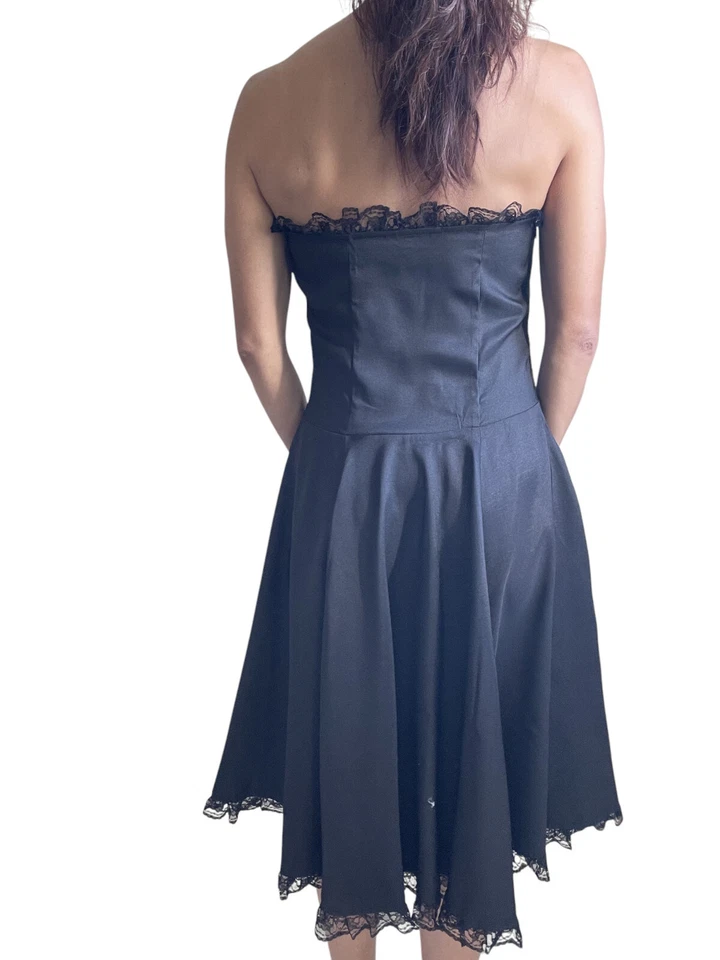 Vestido negro satinado dama de honor cóctel fiesta corsé frente sin tirantes satinado vestido Foto 4 de 4