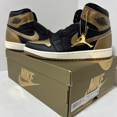 Nike Air Jordan 1 Retro High Og Mens Fashion Sneakers in Black