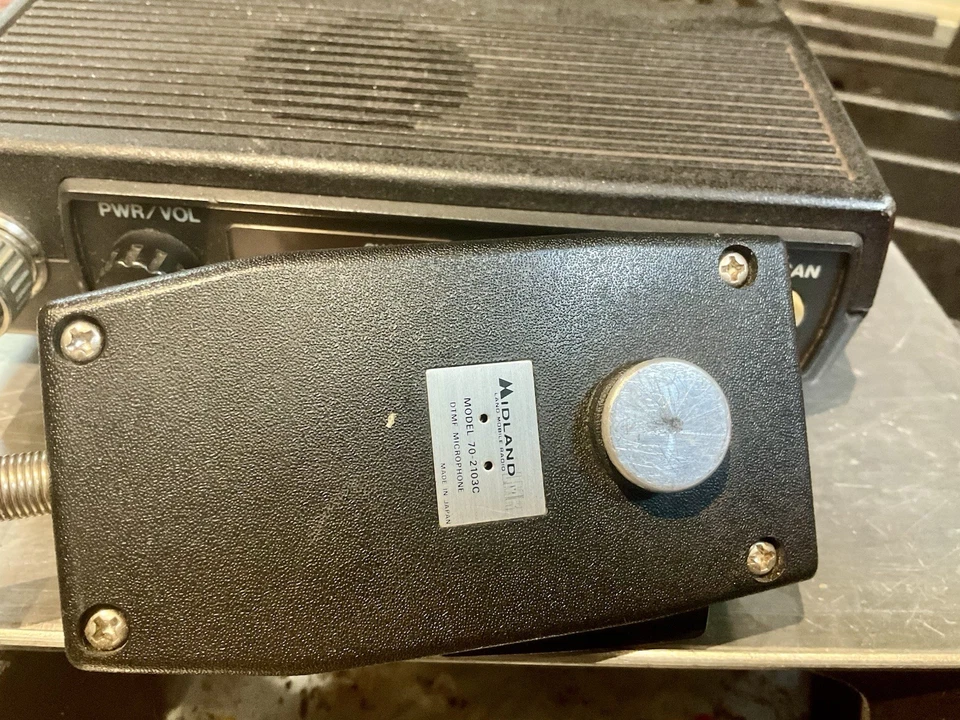 Midland 75-1526B radio de 2 vías 70-2103C DTMF micrófono enciende 405-430 MHz 15-25 vatios Foto 3 de 4