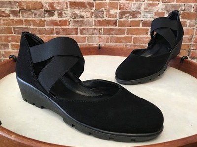 The Flexx Black Suede Cross-Band Get Back Mary Jane Wedge Shoes New