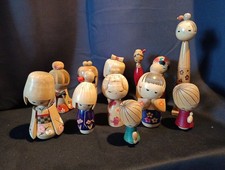 12 Kokeshi Figuren Puppen