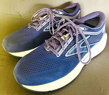 Brooks Beast GTS 23 Men  s Low Top Lace-Up Running Sneakers Navy/White