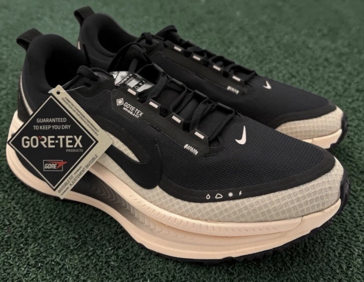 Nike Vomero 18 GORE-TEX Black/Crimson Tint/Black/Black W for sale