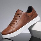 Foto 19 di 33