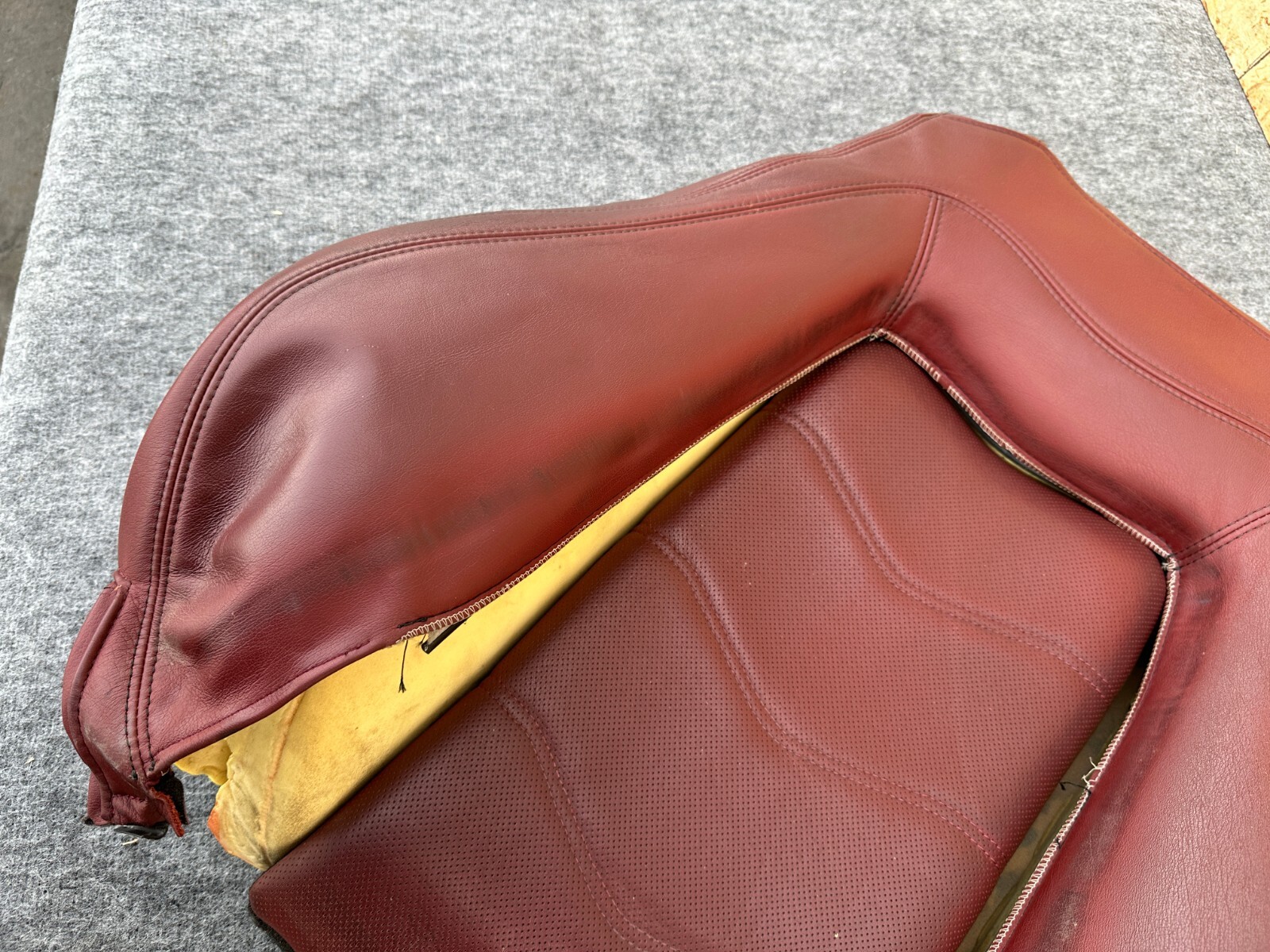 LEFT FRONT SEAT UPPER LEATHER CUSHION OEM 08-19 MASERATI GRANTURISMO M145