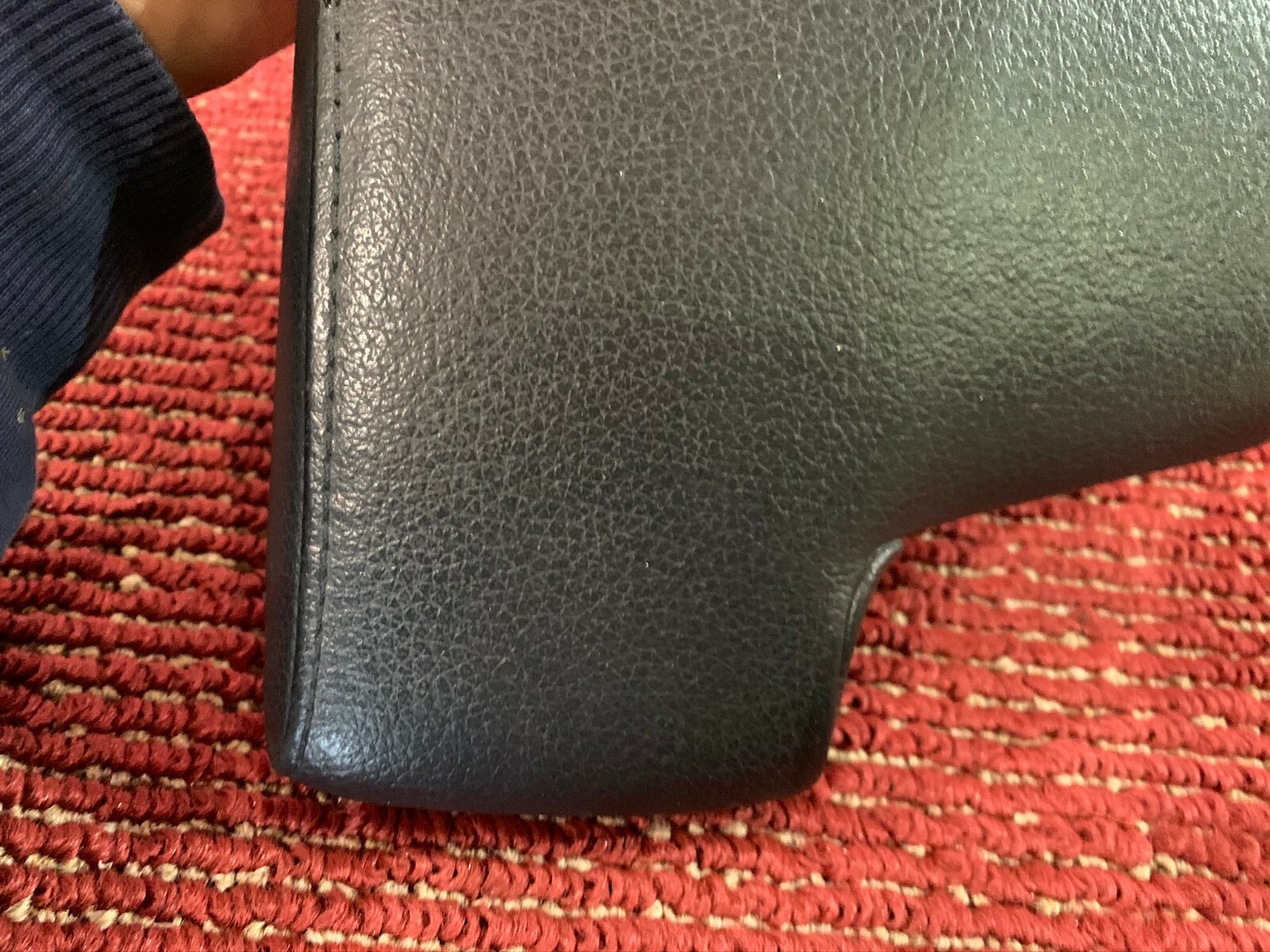 BMW 20062013 E92 E90 CENTER CONSOLE ARM REST ARMREST LEATHER BLACK OEM