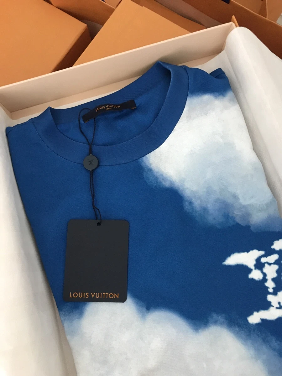 Chi tiết 68 louis vuitton t shirt cloud hay nhất trieuson5 #26 Chi tiết 68 louis vuitton t shirt cloud hay nhất trieuson5