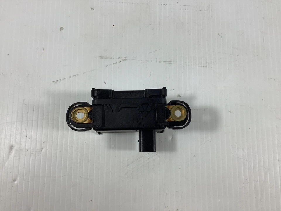 AUDI TT 2003-2012 - YAW / ESP / Sensor múltiple 7H0907652A OEM. Foto 4 de 4