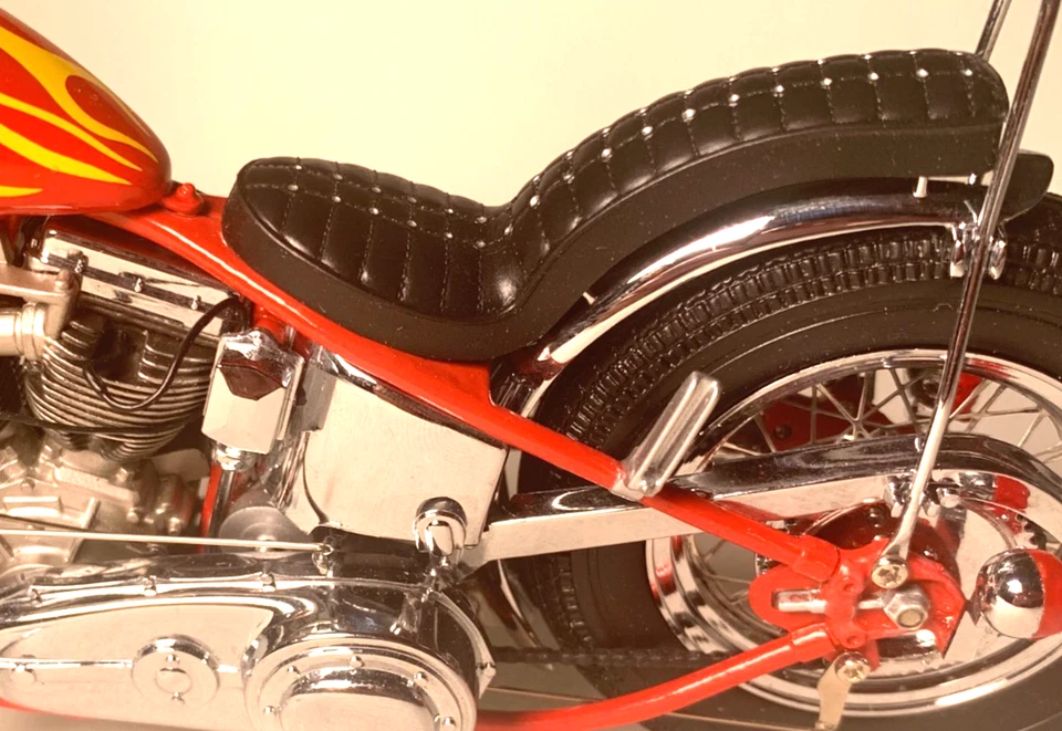 FRANKLIN MINT 1969 Harley Davidson Easy Rider Billy Bike scale 1:10 INV# 3038 - Image 4 of 4