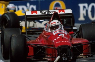 Andrea de Cesaris Dallara 189 suffered this frontal damage in qual- Old Photo