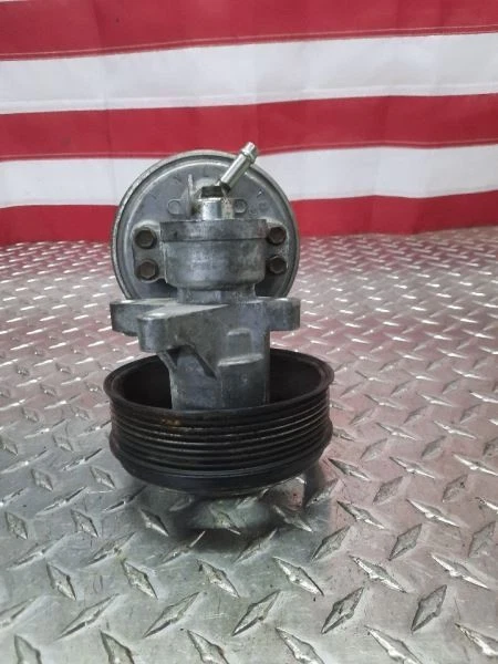 Б/у вакуумный насос 2009 Ford E450 Super Duty 6,0 л от оригинального производителя - Изображение 2 из 4