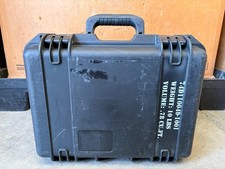 Pelican Storm iM2200 Travel Case  16.2 x 12.7 x 6.6"  1450 Equiv