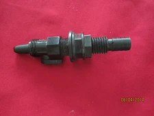 TH MARINE AERATOR HEAD W/SHUT-OFF VALVE P# AHV-1DP