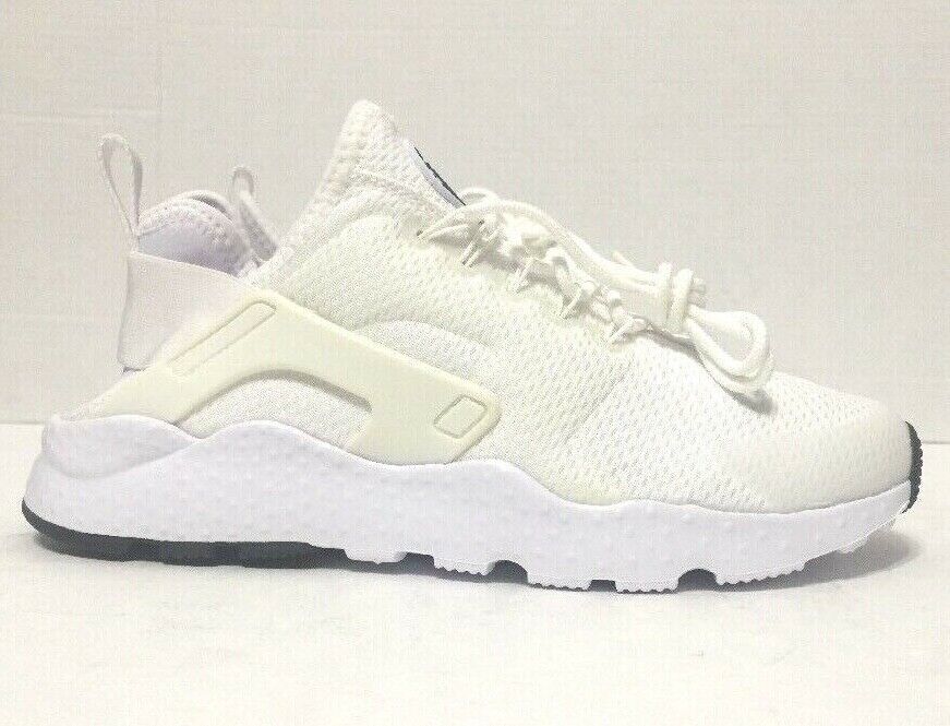 nike air huarache all white womens