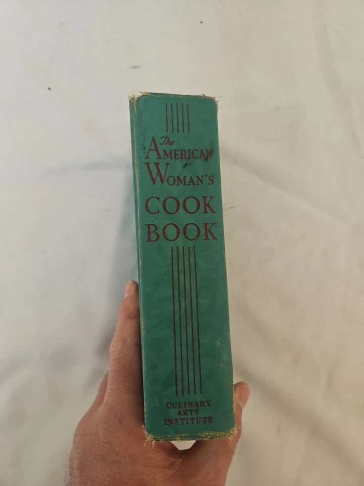 The American Woman's Cook Book By Ruth Berolzheimer 1939 Edition Thumb Indexed - Image 2 of 4