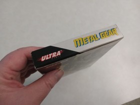 NES Metal Gear CIB Complete Map Included Nice Box!! Great Condition!!