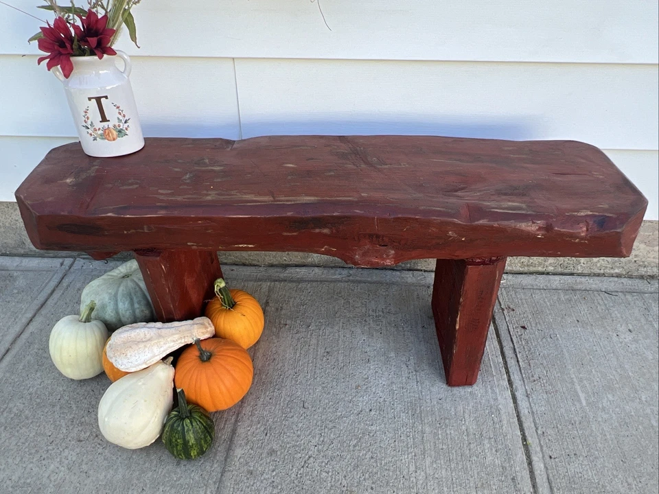Banco de troncos rústico para cabaña de troncos hecho a mano en estado Wa Foto 4 de 4