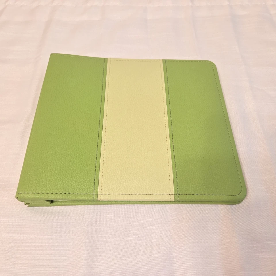 Álbum de fotos de 8" x 8" álbum de recortes encuadernado verde con 10 insertos usado LEER Foto 4 de 4
