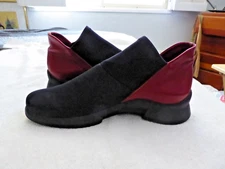 Arche Kytell Flat Leather Stretch Microfiber Ankle Booties Red/Blk. EU 37 = US 6