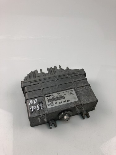 VW PASSAT B3/B4 3A2, 35I Motorsteuergerät ECU 3A0907311 1991 22567267
