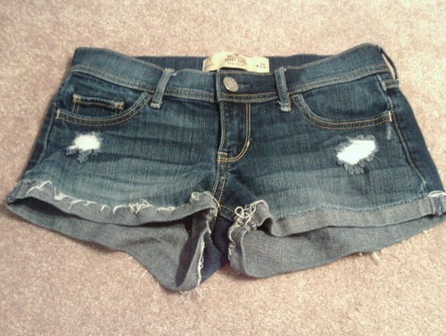 Hollister Short-SHORT VITA BASSA Jean pantaloni corti taglia 1 w25 | eBay