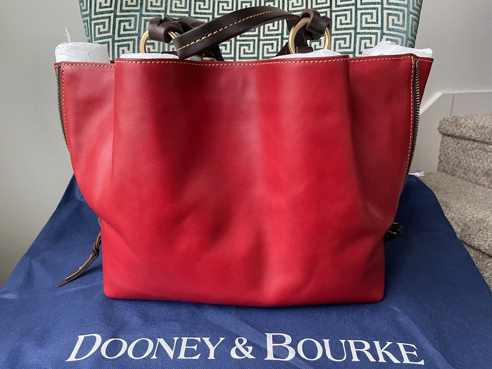 Bolso DOONEY & BOURKE ROJO FLORENTINO BARLOW*NUEVO* ¡¡¡CON ETIQUETAS!!! Venta al por menor $498 Foto 3 de 4