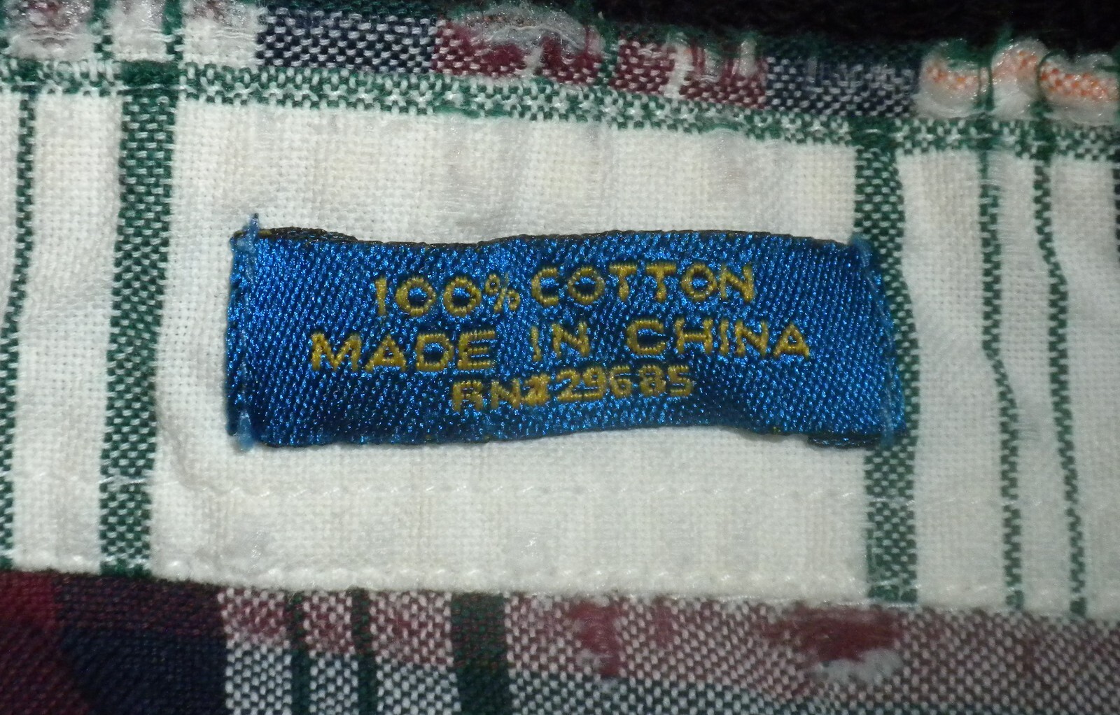 Pendleton Men's Maroon Plaid Button-down  Short S… - image 4