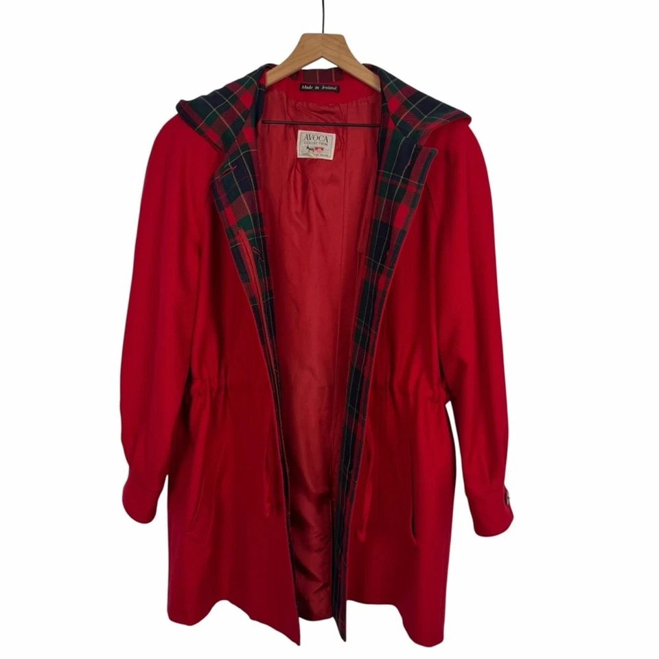 AVOCA Mujer 100% Lana Irlandesa Rojo Chaqueta Abrigo Tartán Cuadros Acentos Capucha Grande Foto 3 de 4