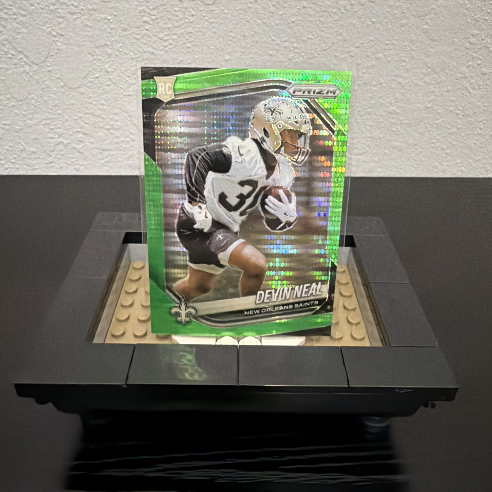2025 Panini Prizm #393 Devin Neal Green Wave RC New Orleans Saints