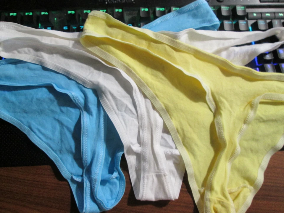 Nuevas 3 Tangas Marca George💘 Talla Mediana Cómodas Suaves 95% Algodón Wt, Aqua&Amarillo Foto 2 de 4