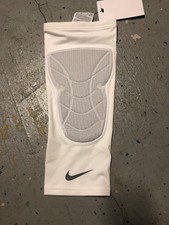 مكتبة تلقائيا المتلقي nike pro 