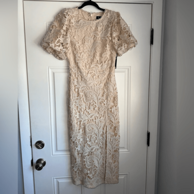 cream romantic lightness short sleeve midi dress Lulus | Candlelight Romance Cream Lace Puff Sleeve Midi Dress | Size Small | Beige