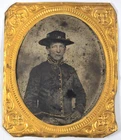 Civil War Tintype Photo Union Soldier Uniform Gilt Frame 1/6 Plate Antique Origi