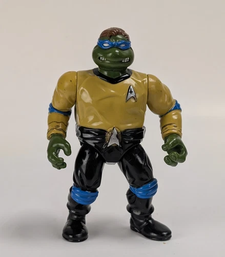 1994 TMNT Star Trek Captain Leonardo Vintage Ninja Turtles Leo Action Figure