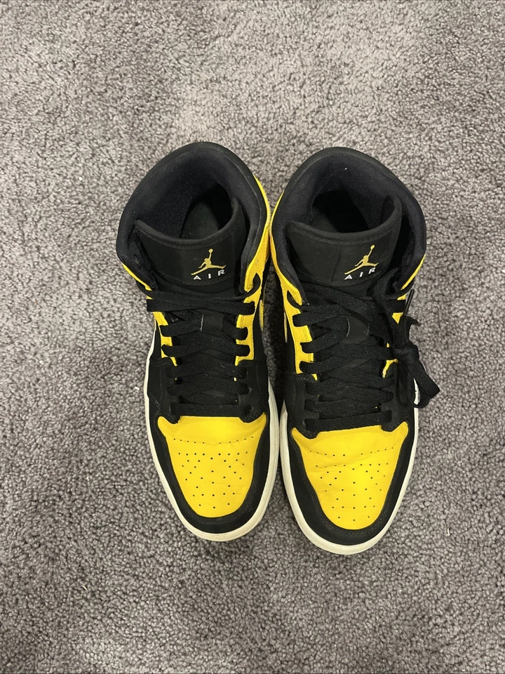 Jordan 1 Mid Amarillo Sobre Negro SE Hombre’s 9 Foto 4 de 4