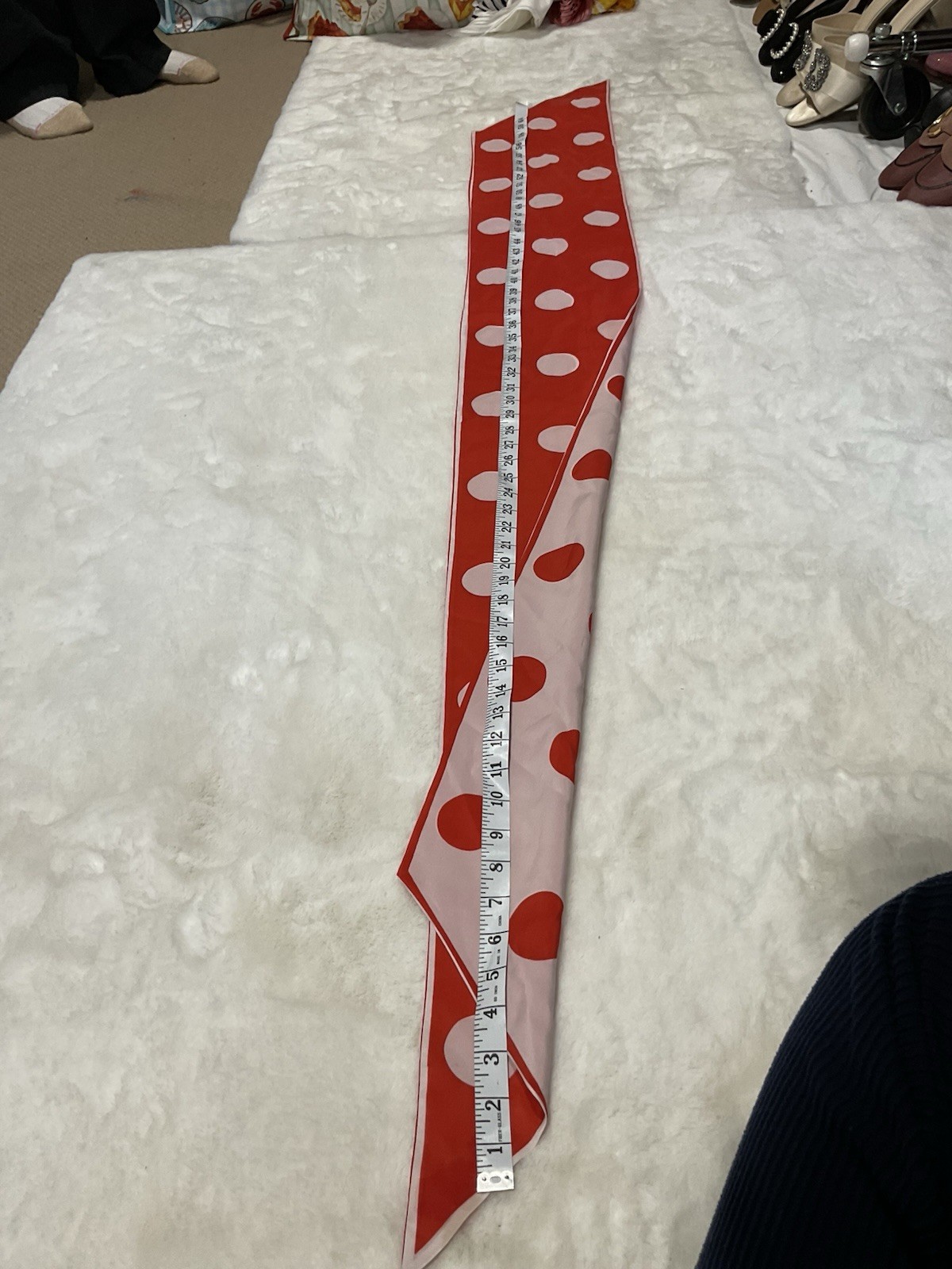 Unbranded Circle Pattern Scarf - image 1