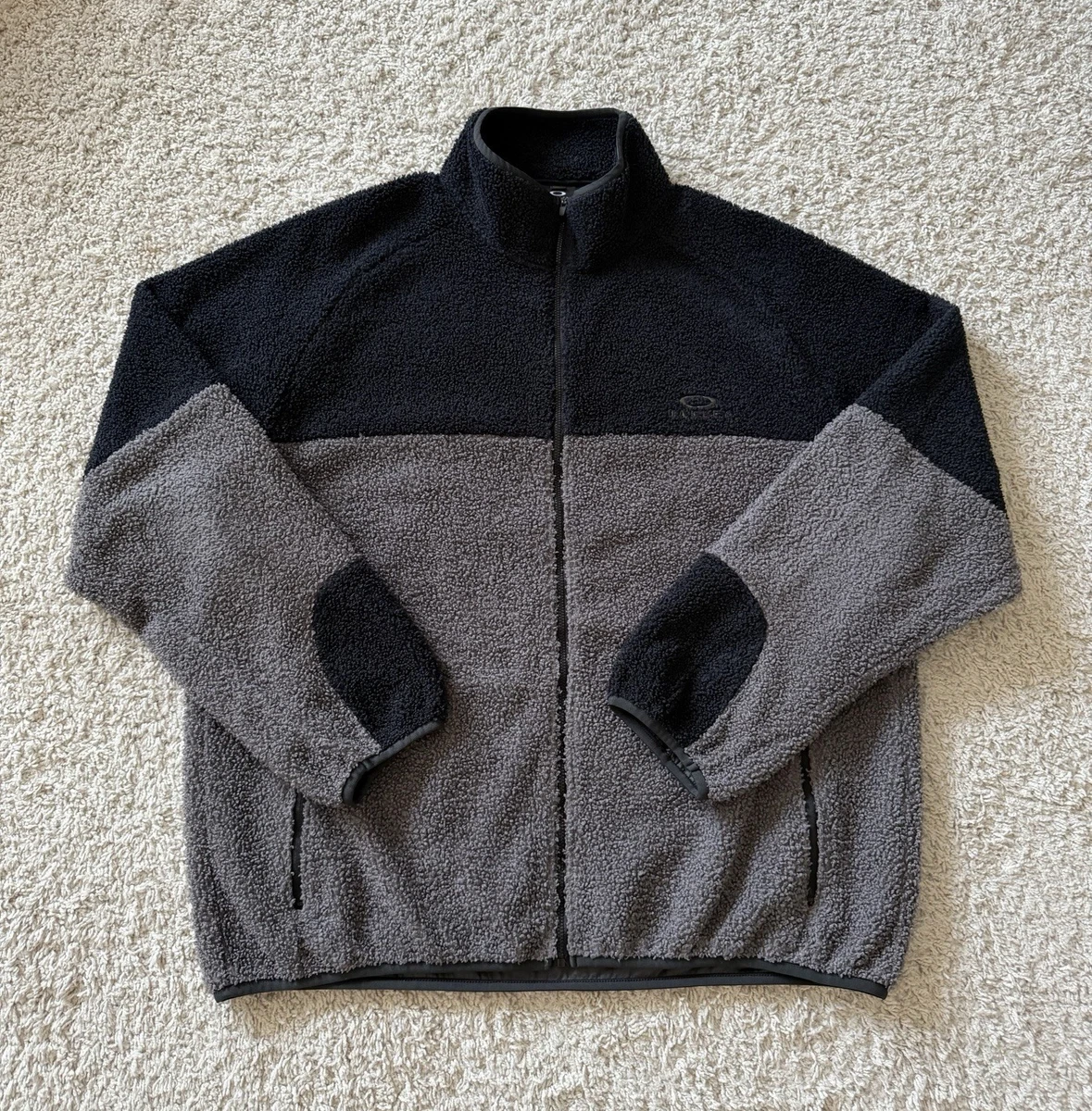 25+ Oakley Zip Coats, Jackets & Vests for Men for sale | Updated