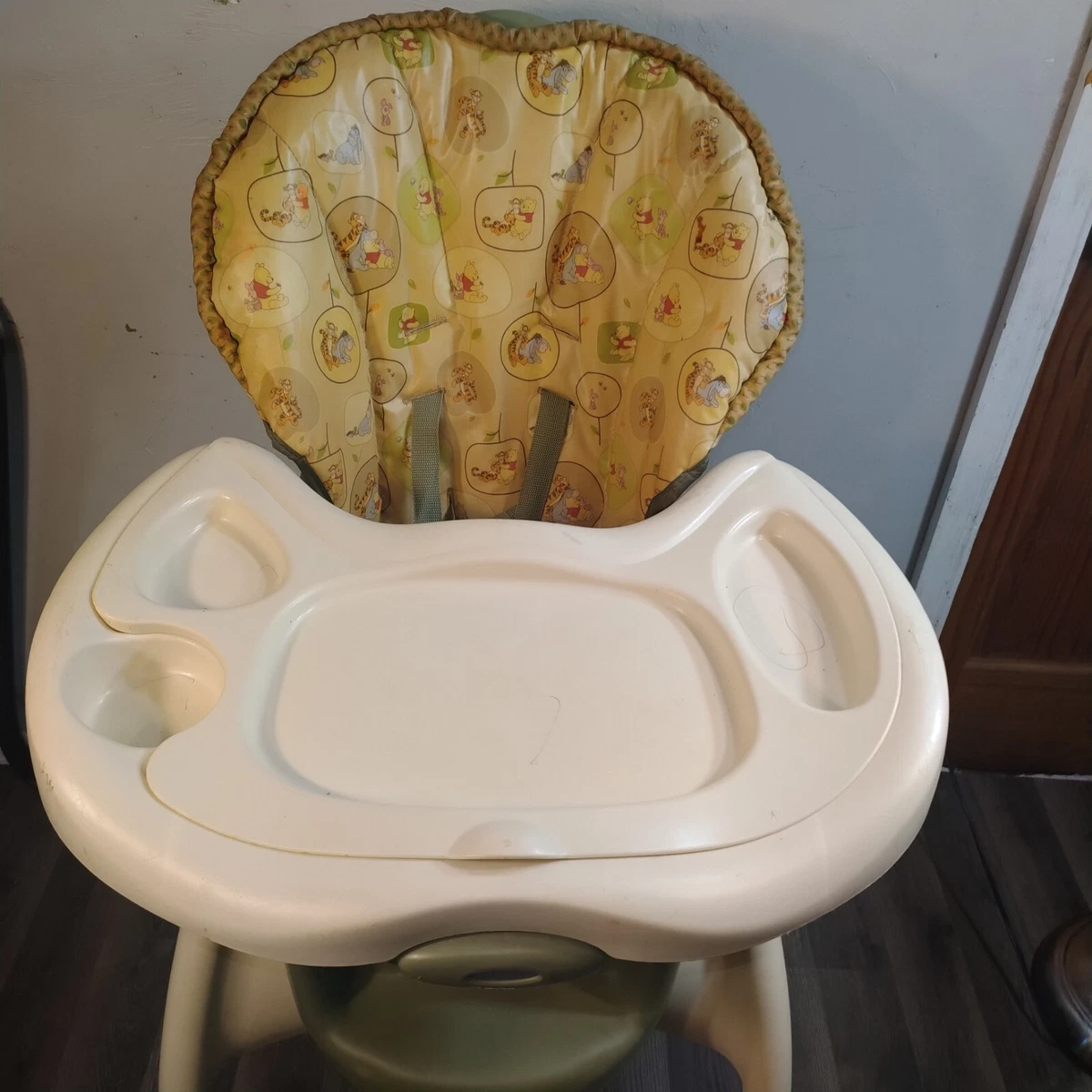 Winnie the 2025 pooh baby chair