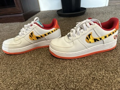 Nike Air Force 1 07  LX  Year of the Tiger  