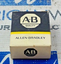 ALLEN BRADLEY 800M-XA2 CONTACT BLOCK SER B 110-300V NEW