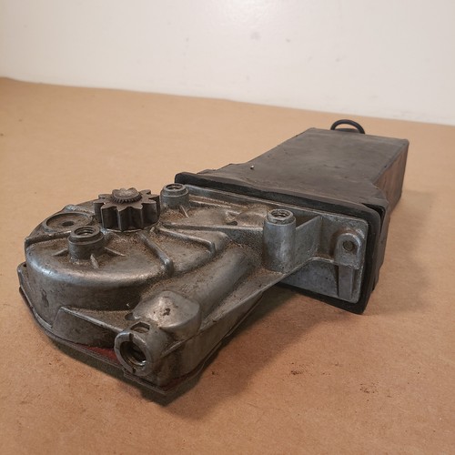 Window Lifter Motor Audi 100 5000 Bosch 130820078 VW 431959801A 1976-1982 - 第 9/10 張圖片