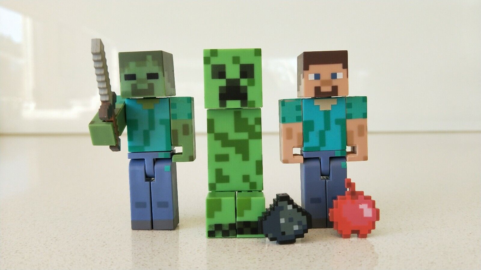 8 Bonecos Minecraft - Steve, Alex, Creeper - Coleção do Paraguai