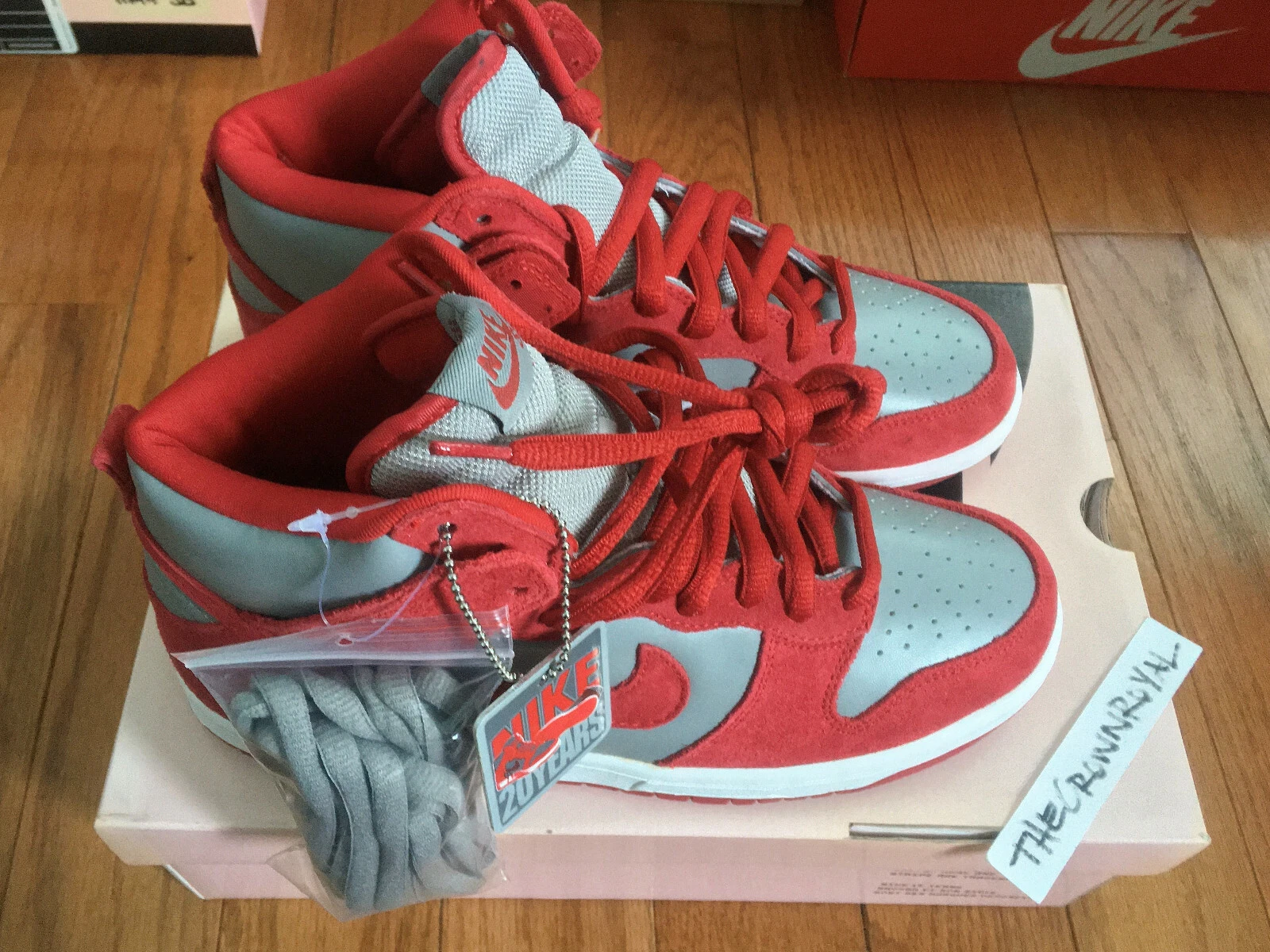 Nike Dunk High SB 2005 UNLV 8 BTTYS Low Stussy Diamond Supreme Tiff Unkle X Air