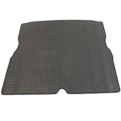 For Vauxhall Zafira MK2 20062011 Fully Tailored Black Rubber Car Boot