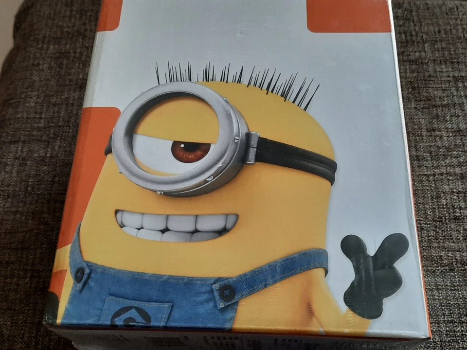 MINIONS / DESPICABLE ME 1 + 2 Limited 3-Disc DVD Box + Lampe Lamp Lampada - Bild 4 von 4