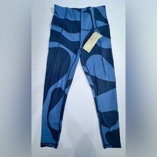 NWT SWEATY BETTY 7/8 super soft leggings - XS