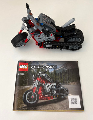 Lego Technic Motorcycle 42132 (retired) Complete with instructions