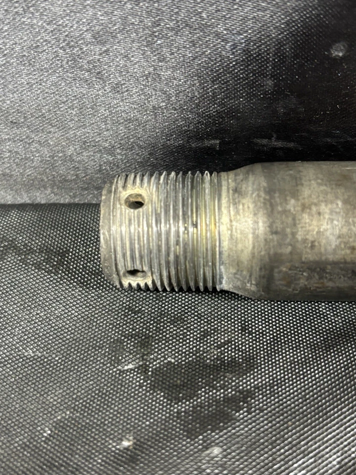 2013-2016 川崎 KX250F 后轴组件带红色轴块和锁螺母 — 第 3/4 张图片